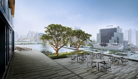 サンセットジャグジーつき!広々シティビュールームステイ