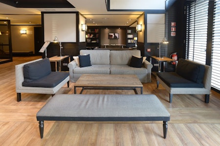 SALE価格🎄コスパ良くバルセロナへ！サグラダファミリアにすぐ行けるホテルにステイ