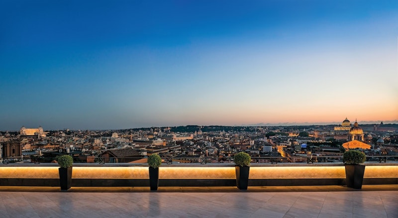 スペイン階段の頂上にある5つ星ホテルでラグジュアリーなステイ!