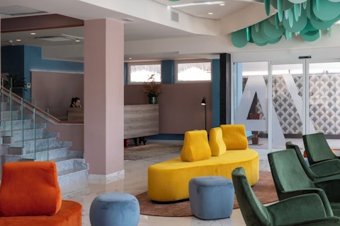 ティブルティーナ駅前の好立地!モダンな快適4つ星ホテルに宿泊する充実のローマ旅