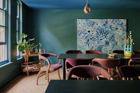 ロンドン観光の拠点にぴったり！簡易キッチンつき＆あたたかみのあるホテルで快適ステイ