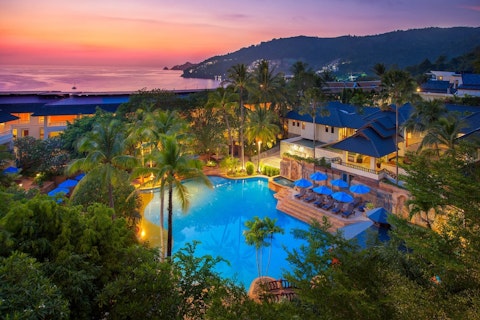 絶景プールなど施設が充実！丘の上にある5つ星リゾートホテルで至極のステイを満喫