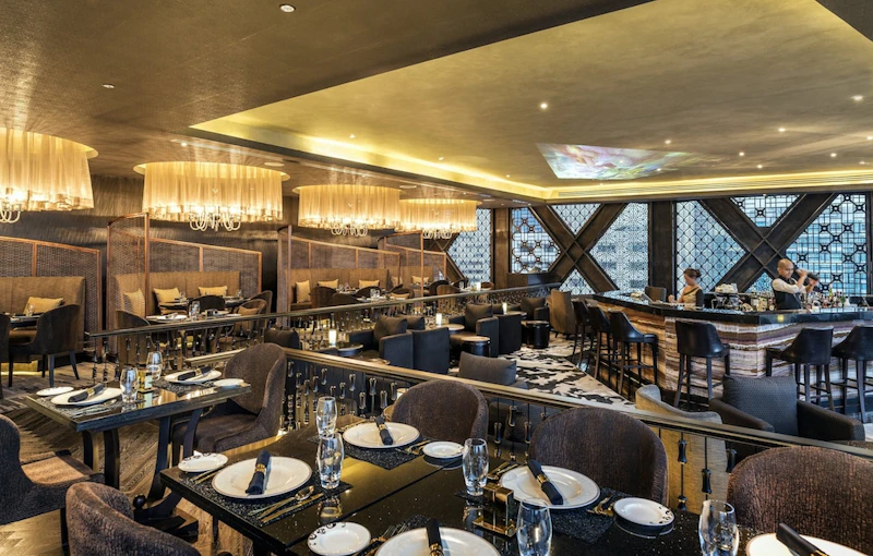 グルメもショッピングも便利な４つ星ホテルでアクティブにバンコクステイ！