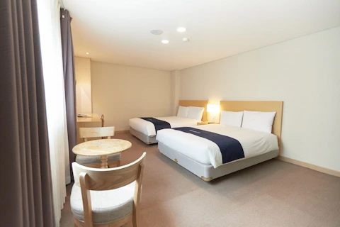 SALE価格🎂グループ旅行にぴったり！南浦洞エリアの観光に便利な立地の4人部屋ホテルに宿泊