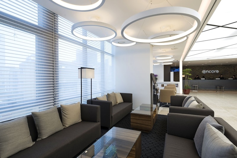 海雲台駅から徒歩1分!ひときわ目立つ高層タワーの外観が特徴のホテルに宿泊