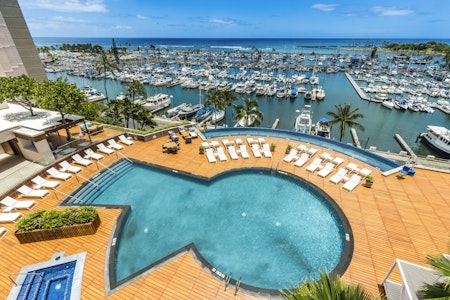 SALE価格🎁ベッド2台確約＆オーシャンフロント！日系ホテルで安心快適な旅、JAL利用