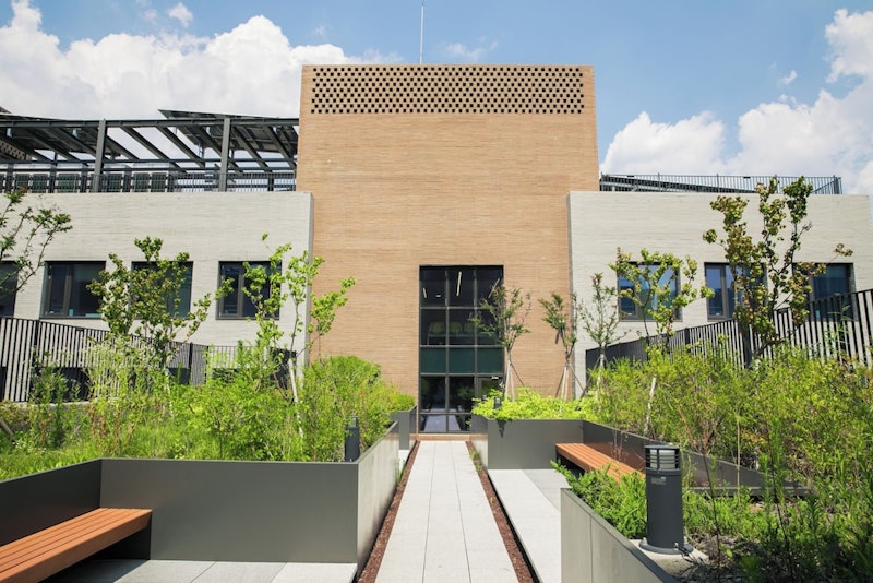 共用キッチンなど便利な施設併設!トレンディーな弘大エリアのコミュニティホテルにステイ