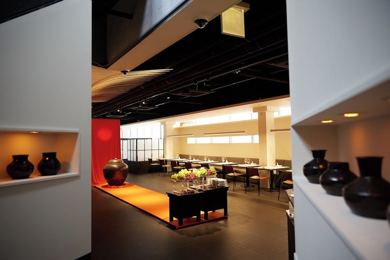 まるで映画の撮影現場のようなデザイン！明洞エリアのユニークなホテルに宿泊