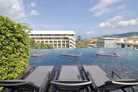 先着100組！2/7(土)販売スタート🎉あこがれの5つ星ブティックホテルにステイ！帰りはシンガポールでトランジット観光