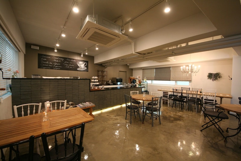 明洞駅は歩いてすぐ！観光や食、買い物をアクティブに楽しめる好立地ホテル泊