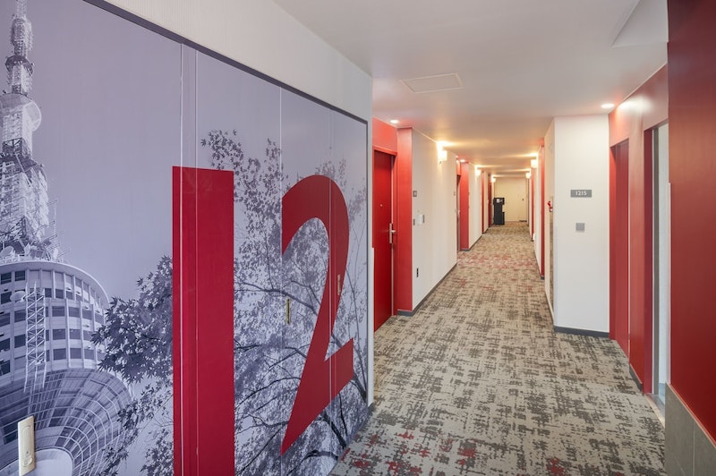 グループ旅行にもおすすめ！人気の明洞エリア。3駅に近いばつぐんの立地のホテルに宿泊