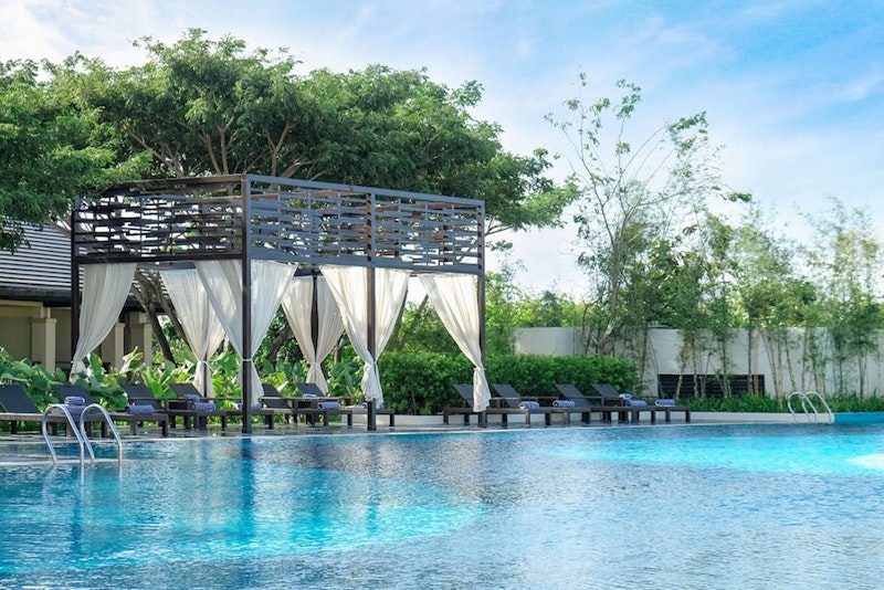 早朝ジンベイザメツアーつき！プールなど施設充実＆あこがれの5つ星リゾートで至福ステイ