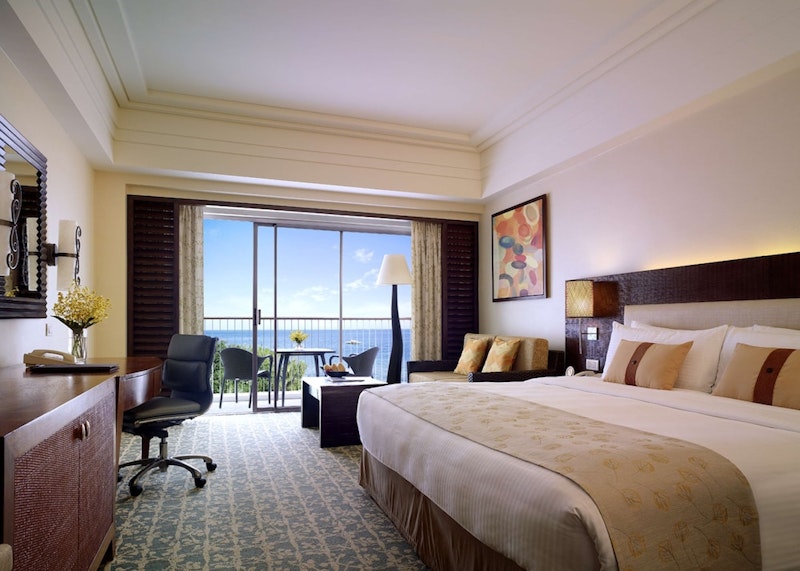 シラオ観光つき！極上の5つ星リゾート。海を望むクラブルームにステイ。往復送迎つき