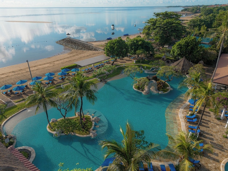 日光浴が楽しめるラグーンプールつき！のんびり過ごせる日系5つ星ホテルに宿泊