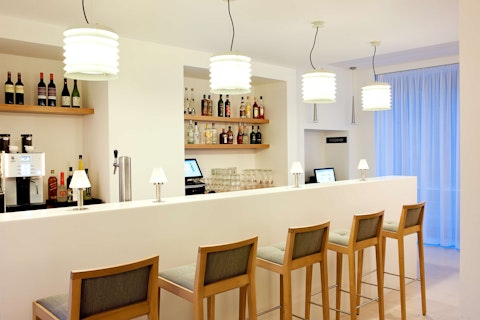 パルメンガルテンまで徒歩すぐ！シンプルなお部屋で快適なホテルステイを叶える旅