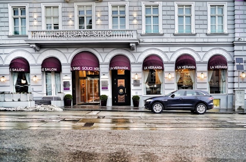 ウィーンの芸術を堪能できるエリア！隠れ家的な5つ星ホテルで優雅なひとときを過ごす旅