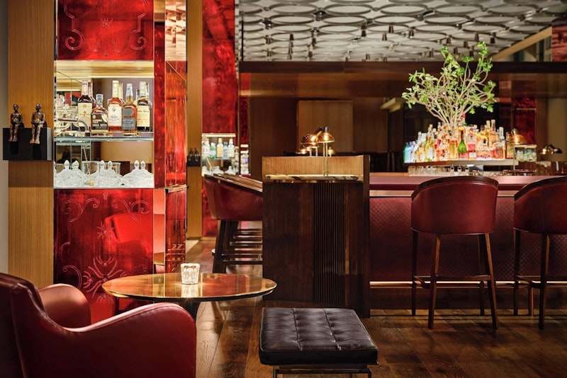 マリーナスクエアの5つ星ホテルで非日常を味わうステイ。クラブラウンジつき、JAL利用