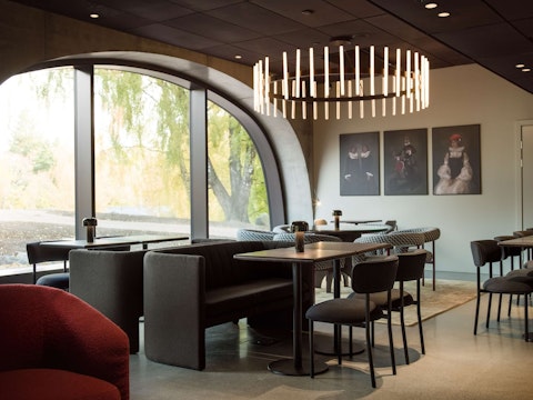 アクティブ派にぴったり！観光に便利＆スタイリッシュなホテル泊。ビジネスクラス利用