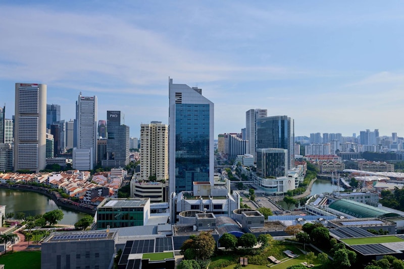 シティホール駅は徒歩5分！マリーナベイを一望できる5つ星ホテルにステイ