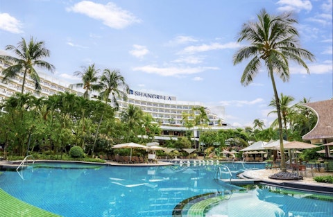 旅のはじまりはセントーサ島!ショッピングからテーマパークまで楽しめる分泊プラン