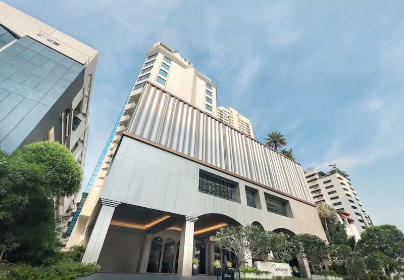 トゥクトゥク送迎サービスも魅力！好ロケーションな4つ星ホテルにアクティブステイ