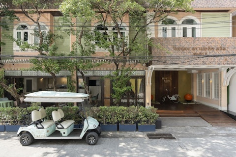 くつろぎの空間を満喫！明るくさわやか部屋で快適なバンコク滞在