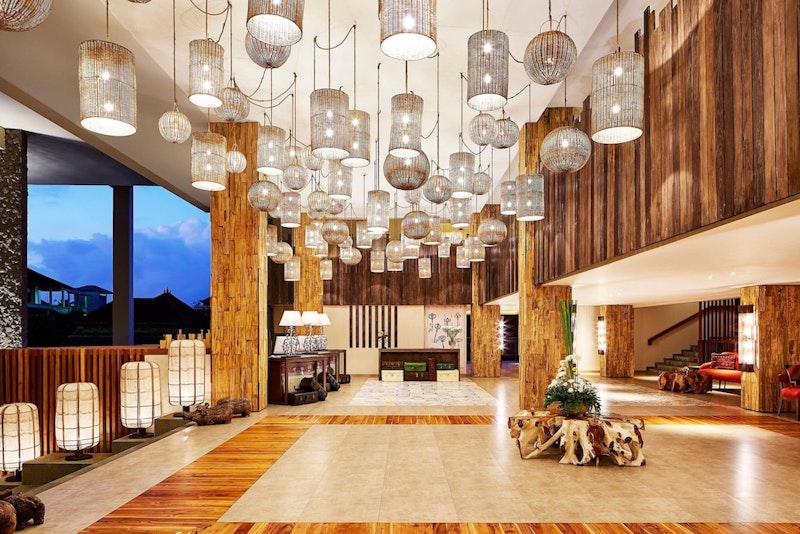 ビアガーデンやラグーンプール完備！クタ中心エリアにある4つ星ホテルで充実のバリステイ