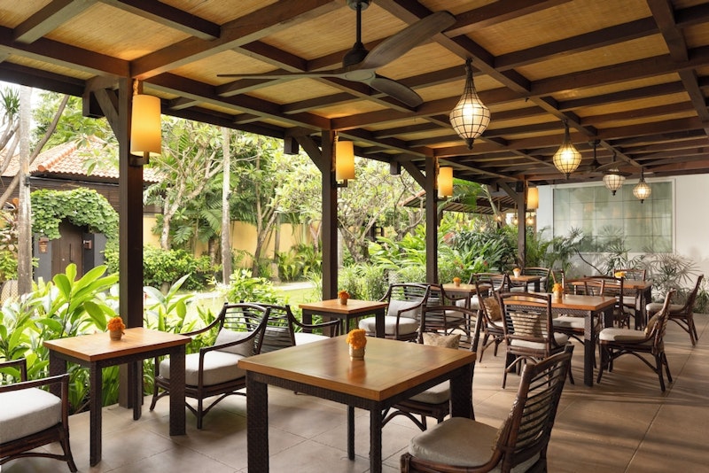 トランジットでシンガポール観光も！クタのヴィラタイプホテル宿泊。ビジネスクラス利用