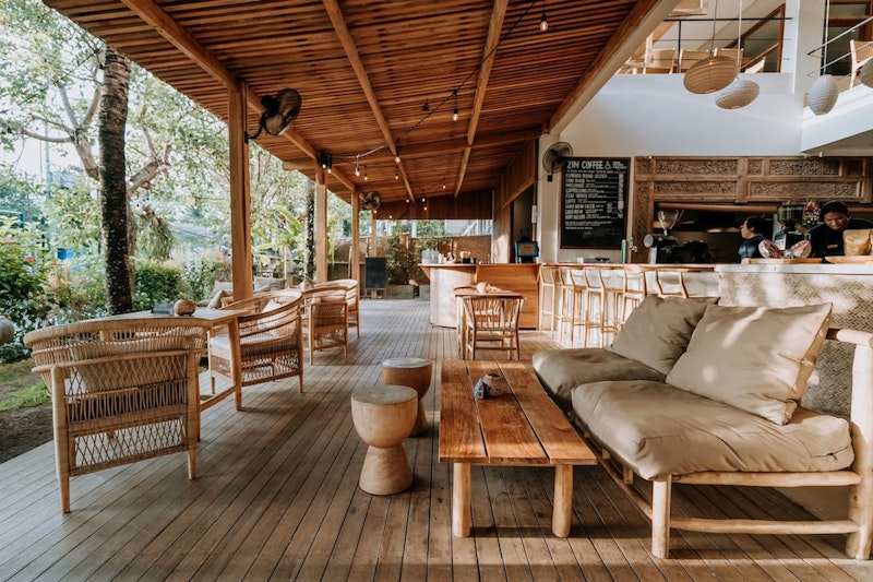 チャングービーチは歩いてすぐ＆癒やしのスパ併設！プライベートなヴィラでぜいたくステイ