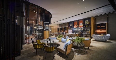 5つ星ホテルの特別な部屋に泊まる癒やしの旅!行きも帰りも機内泊。往復送迎つき