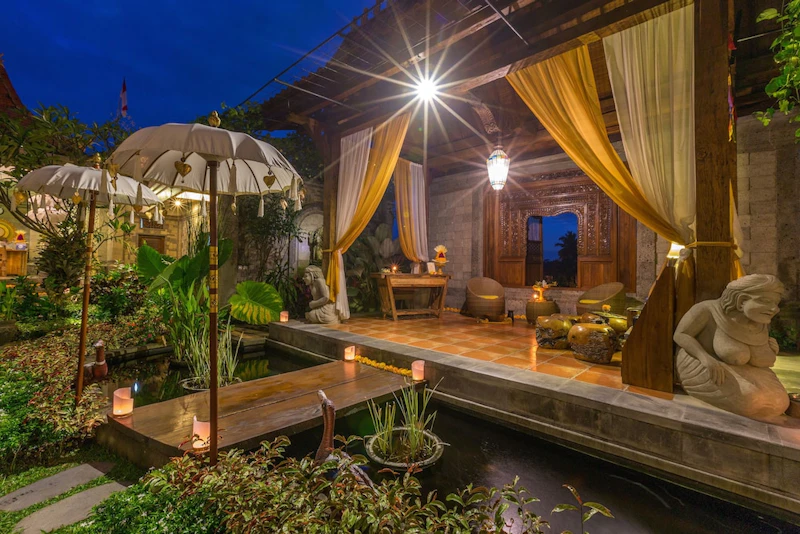 トランジットでシンガポール観光も！ヨガ体験も楽しめるホテルで癒やしの滞在を満喫