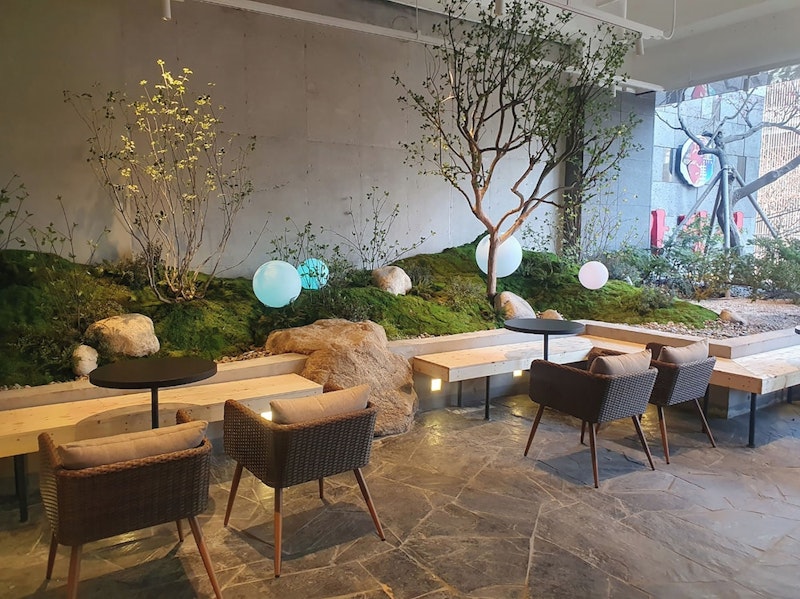 釜山の中心部で快適なステイ！人気の西面エリアにあるホテルに宿泊。ベッド2台確約