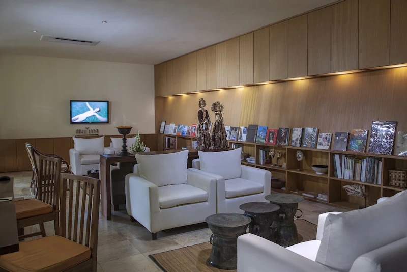 トランジットでシンガポール観光も！緑ゆたかな5つ星リゾートに宿泊。ビジネスクラス利用