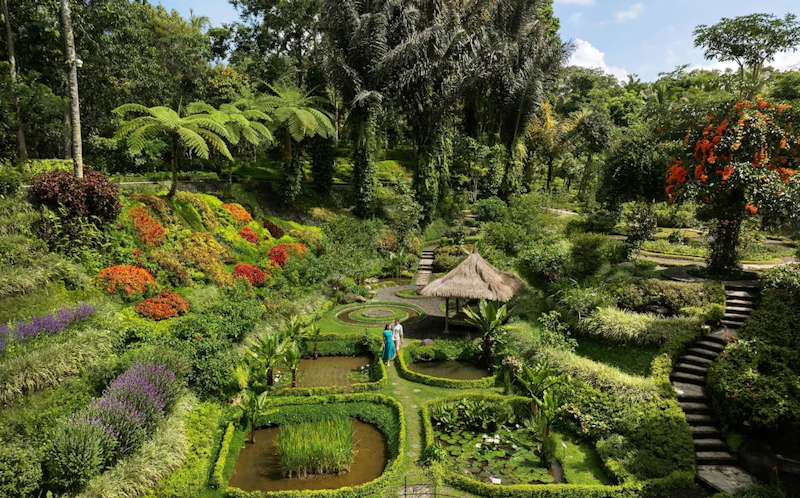トランジットでシンガポール観光も！天然素材の製品をもちいたスパがそなわるホテル宿泊