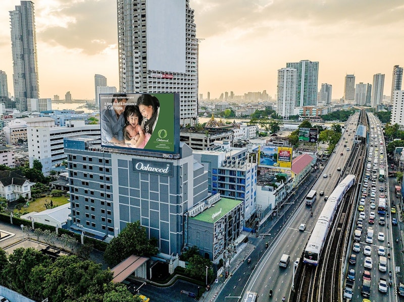 アユタヤ遺跡観光つき!最寄り駅まで徒歩5分のホテルでくつろぐ旅。ビジネスクラス利用