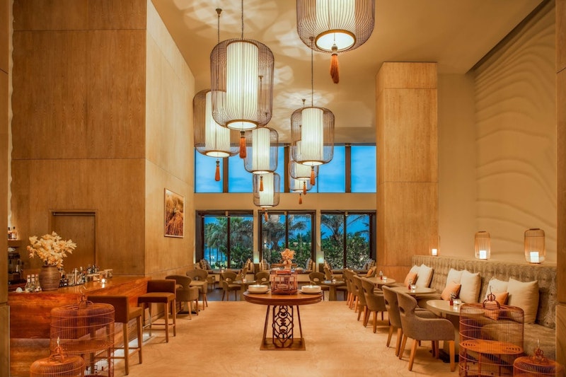 日帰りホイアンツアーつき!美食やアクティビティを満喫&あこがれの豪華リゾート泊