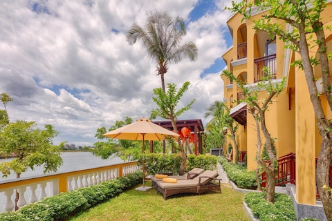 伝統的デザインも魅力!トゥボン川ほとりの好立地な5つ星ホテルに宿泊