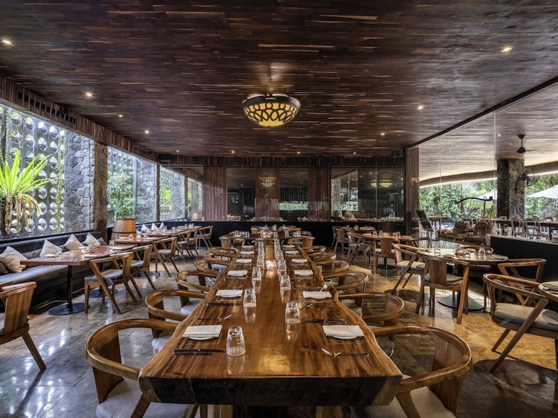 トランジットでシンガポール観光も！豪華な5つ星リゾートのプールヴィラにゆったり宿泊