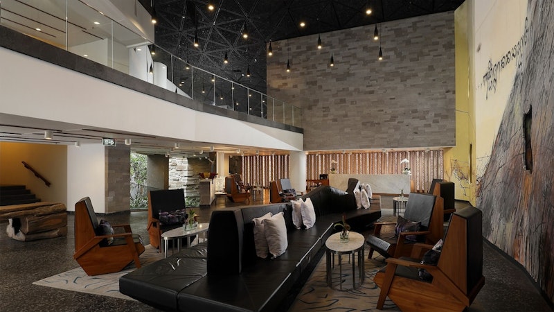 プールやダイニングなど施設が充実！ビーチフロントの5つ星リゾートホテルで至福旅