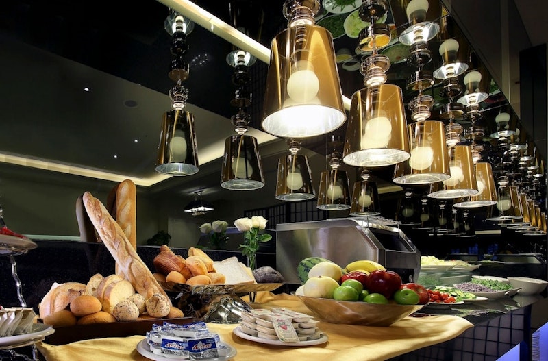 寧夏夜市や迪化街が徒歩圏内にあり！クラシカルなデザインのホテルにステイ