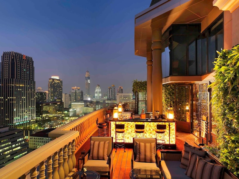 屋上バーで夜景を満喫！ランスアン通りの5つ星ブティックホテルにエレガントステイ