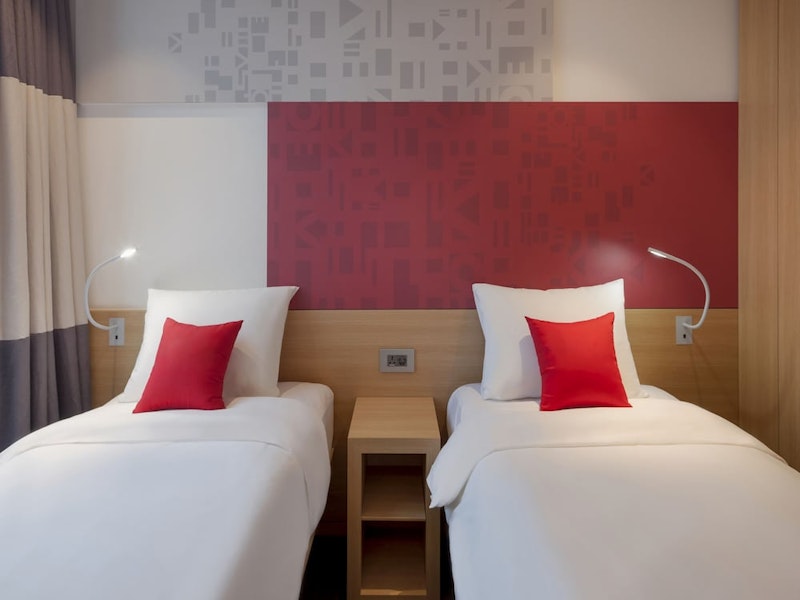 明洞や弘大へ好アクセス!東大門エリアのホテルで快適旅。金浦着で便利、ベッド2台確約