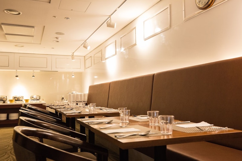 10日前まで予約OK！コンビニやカフェ併設の駅チカホテル泊。JAL利用、金浦着で便利