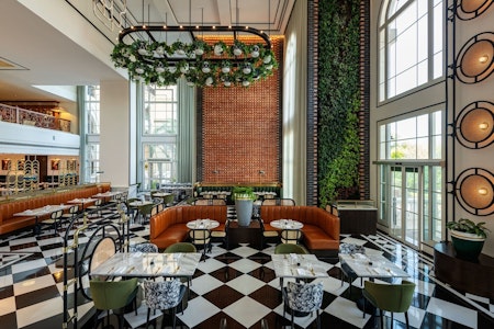 デザートサファリつき！ジュメイラビーチは目の前＆ウォーターパーク併設の5つ星ホテル泊