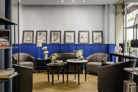 有名なシャンゼリゼ通りは徒歩圏内!静かなエリアにあるモダンなホテルでゆったりステイ