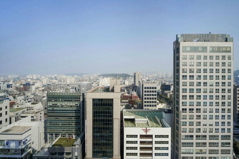 フォトジェニックな内装がすてき！弘大入口駅に近いホテルの4人部屋に滞在