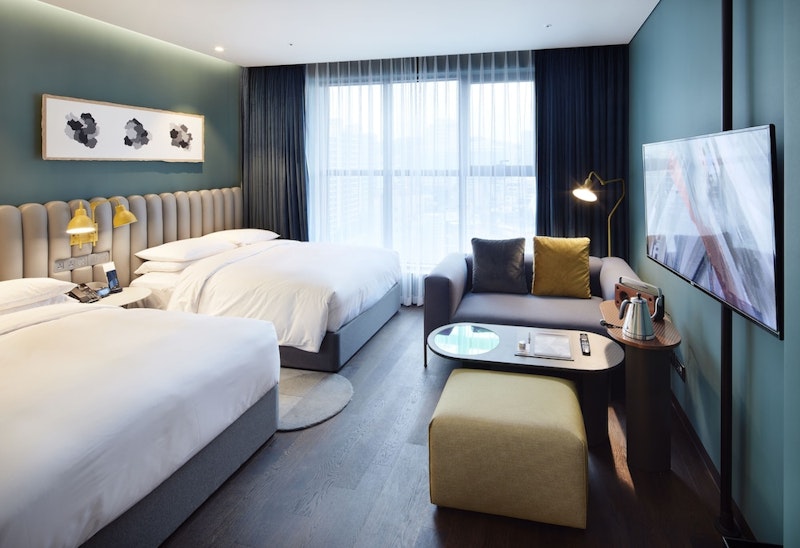 弘大で本格的なグルメを満喫！レストランやバー、カフェ併設の4つ星ホテルにステイ