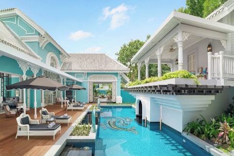 キスブリッジ入場&水上ショー鑑賞つき!豪華リゾートで癒やし旅。ビジネスクラス利用