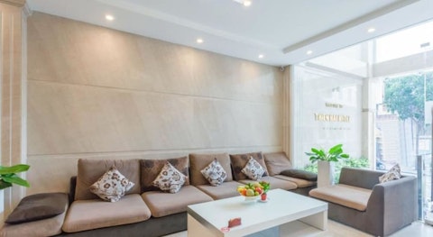 先着100組！SALE価格🎍 活気あふれるベンタイン市場まで徒歩5分！ホーチミン1区の高コスパなホテルに宿泊