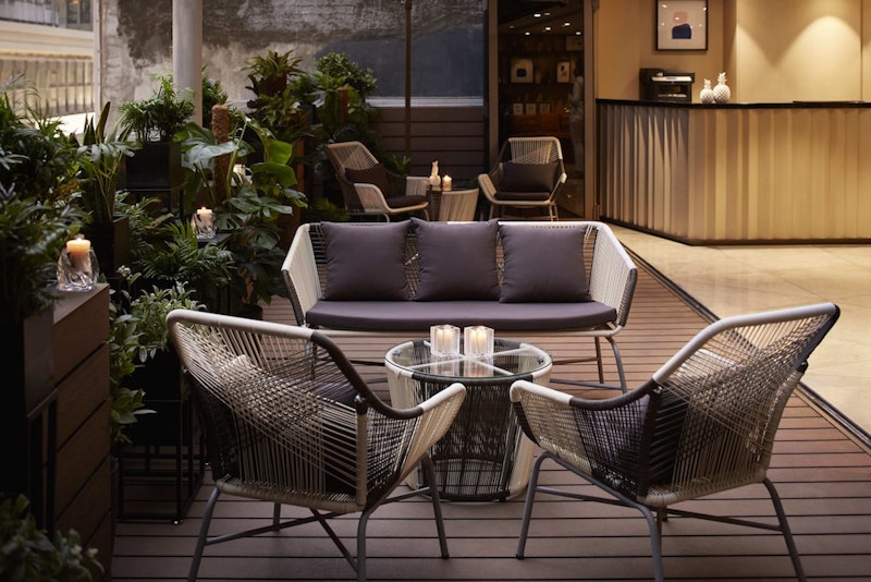 ベッド2台確約で快適！尖沙咀駅からわずか徒歩1分、リラックスした雰囲気のホテルに宿泊